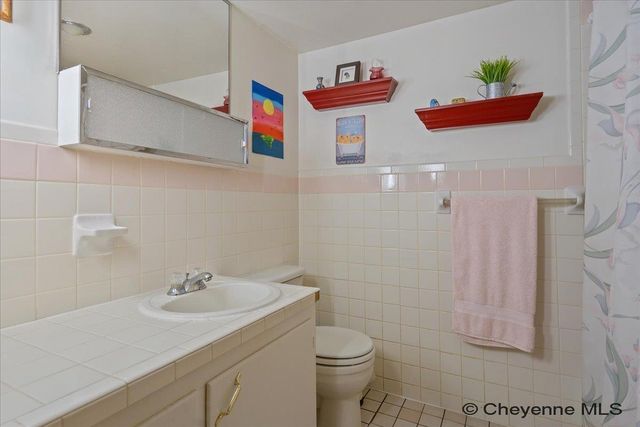 3695 DOVER RD, Cheyenne, WY 82001