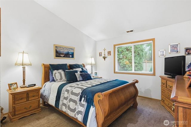 13325 105th Avenue Ct E, Puyallup, WA 98374