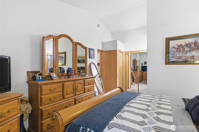 13325 105th Avenue Ct E, Puyallup, WA 98374