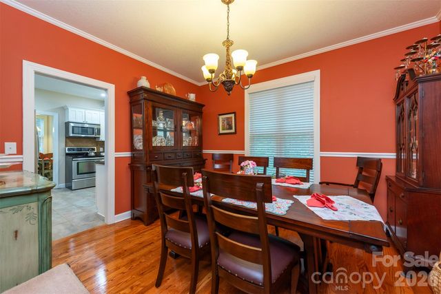 25 Deer Trail Way, Fairview, NC 28730