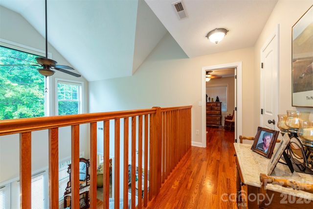 25 Deer Trail Way, Fairview, NC 28730