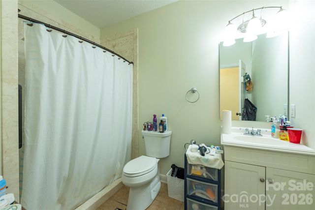 25 Deer Trail Way, Fairview, NC 28730
