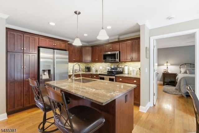 309 Turkey Top Rd, Lebanon Twp., NJ 07865