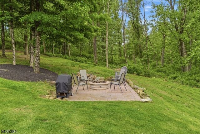 309 Turkey Top Rd, Lebanon Twp., NJ 07865