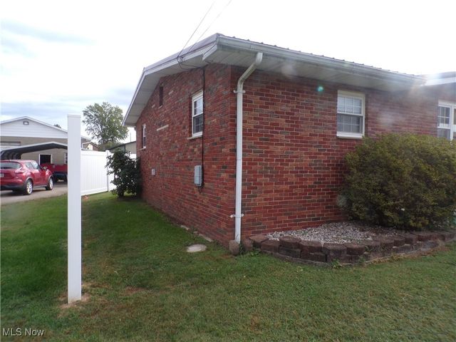 4313 11th Avenue, Parkersburg, WV 26101