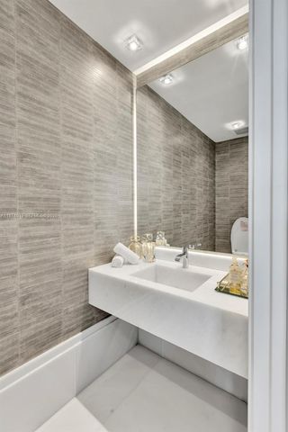 18555 Collins Avenue 4605, Sunny Isles Beach, FL 33160
