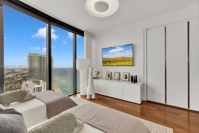 18555 Collins Avenue 4605, Sunny Isles Beach, FL 33160