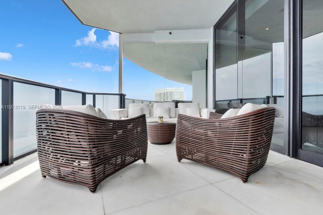 18555 Collins Avenue 4605, Sunny Isles Beach, FL 33160