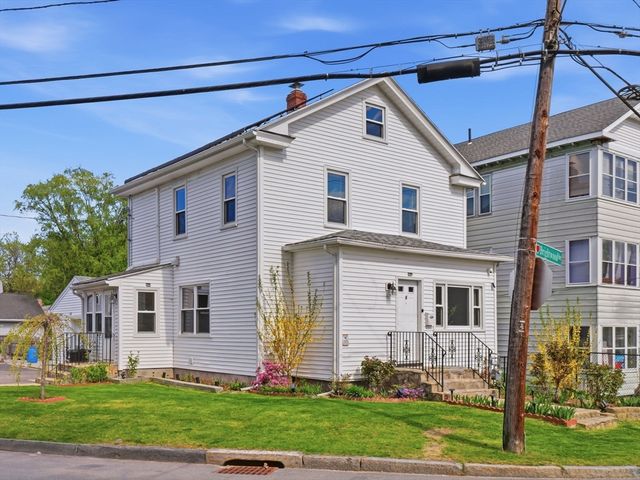 1 Brightwood Avenue, Worcester, MA 01604