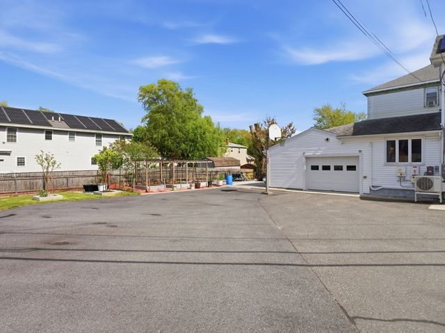 1 Brightwood Avenue, Worcester, MA 01604