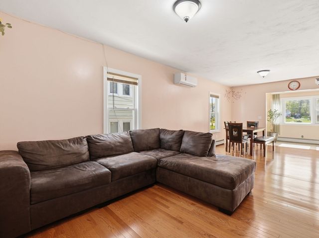 1 Brightwood Avenue, Worcester, MA 01604