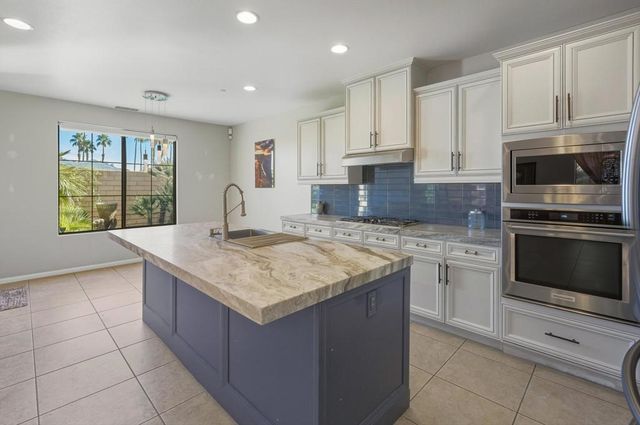 6345 Via Stasera, Palm Desert, CA 92260