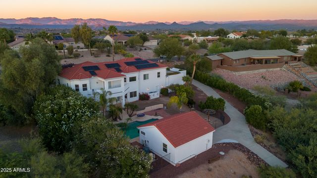 2225 W HIGHRIDGE Road, Wickenburg, AZ 85390