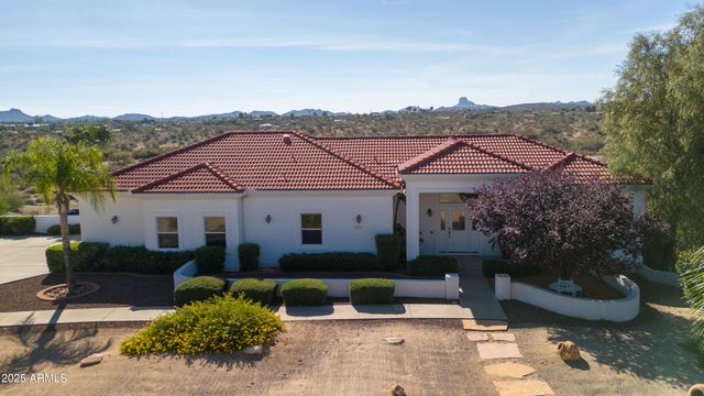 2225 W HIGHRIDGE Road, Wickenburg, AZ 85390