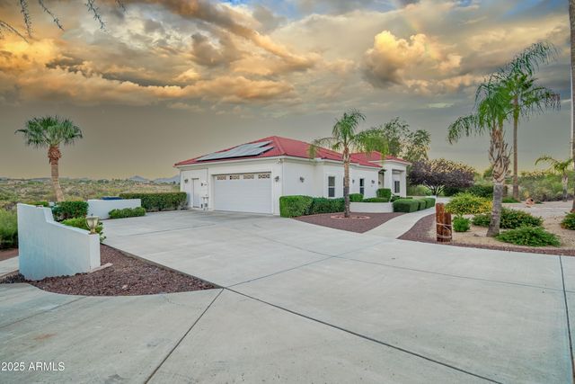 2225 W HIGHRIDGE Road, Wickenburg, AZ 85390