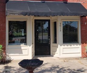 5013 Main Street, Moss Point, MS 39563