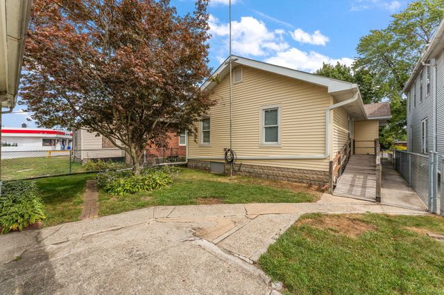 506 Main Street, Hobart, IN 46342