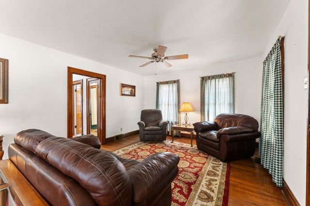 506 Main Street, Hobart, IN 46342