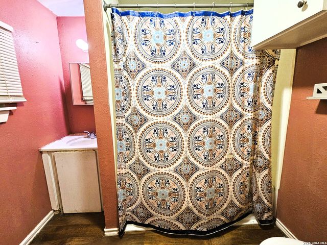 7327 Harlow Dr, San Antonio, TX 78218