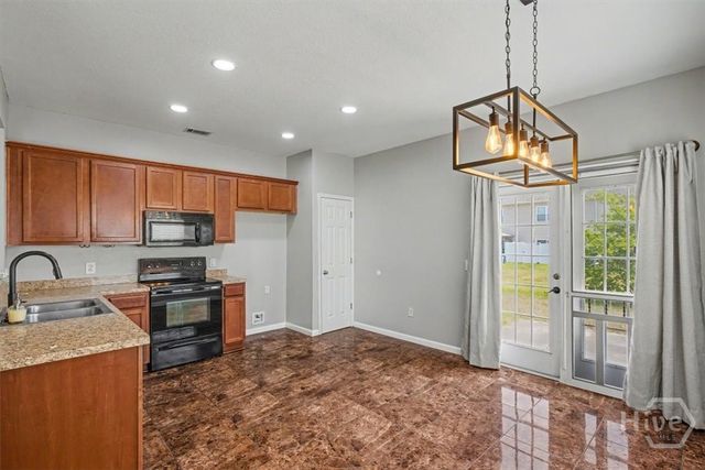 10 Valley Oak Drive, Richmond Hill, GA 31324
