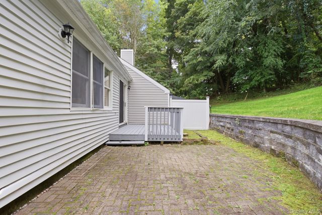 1452 Iroquois Street, Shrub Oak, NY 10588
