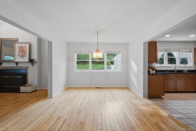 1452 Iroquois Street, Shrub Oak, NY 10588
