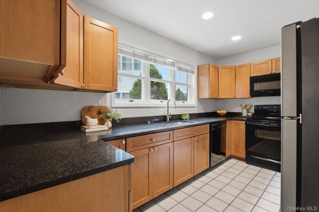 1452 Iroquois Street, Shrub Oak, NY 10588
