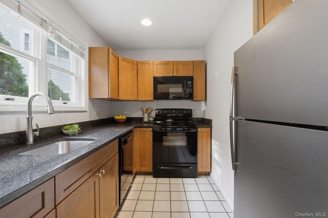 1452 Iroquois Street, Shrub Oak, NY 10588