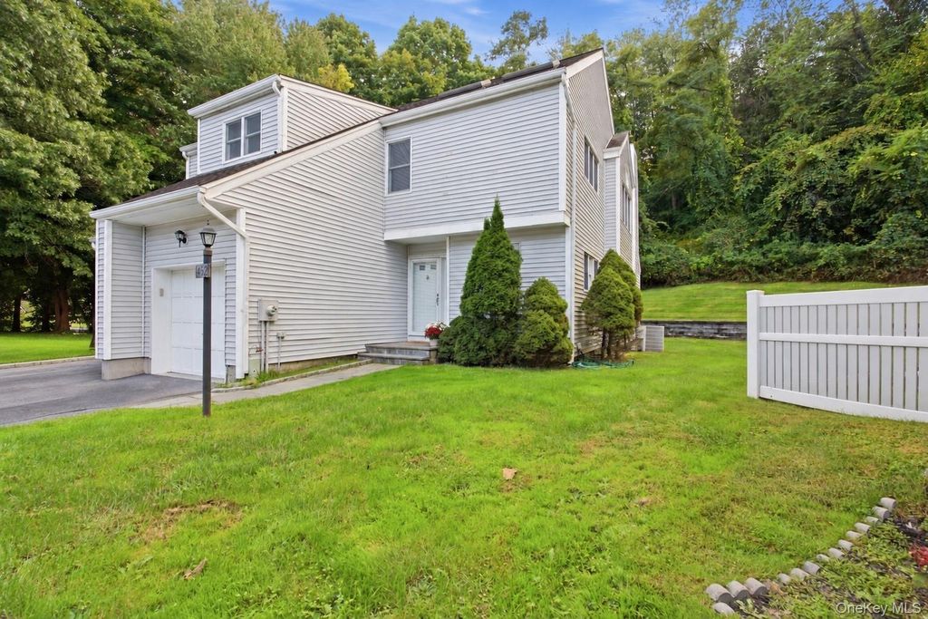 1452 Iroquois Street, Shrub Oak, NY 10588 — photo 2
