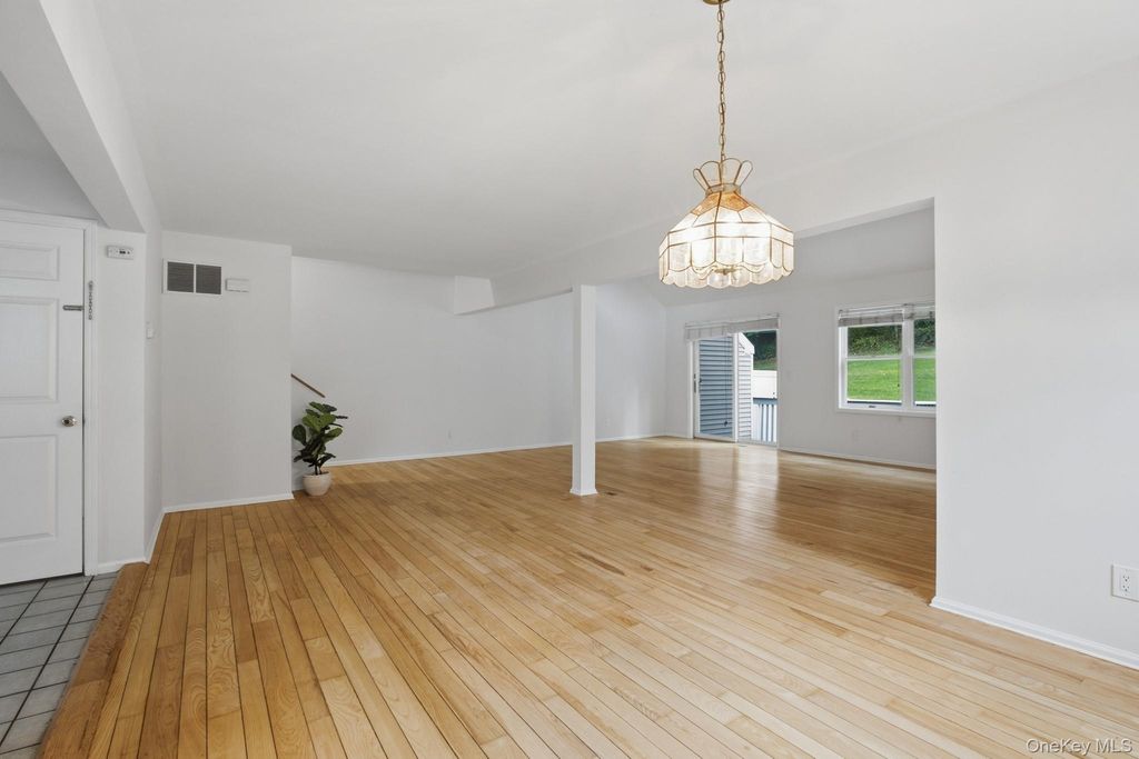 1452 Iroquois Street, Shrub Oak, NY 10588 — photo 5