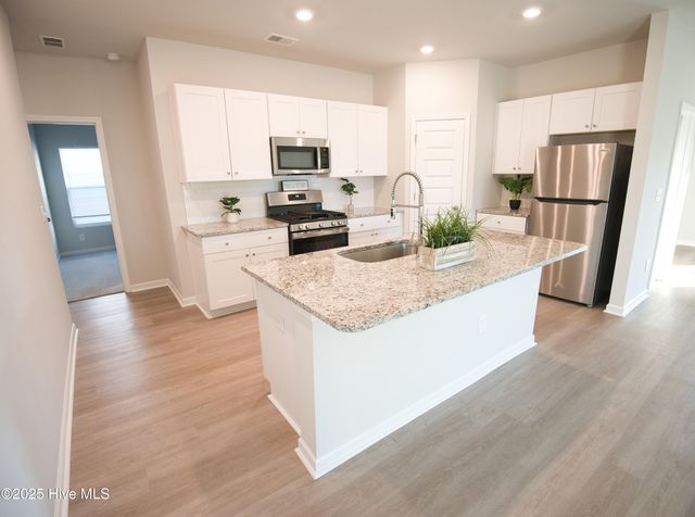 1001 Bourne Drive SW, Ocean Isle Beach, NC 28469