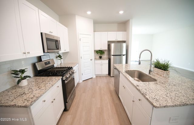 1001 Bourne Drive SW, Ocean Isle Beach, NC 28469