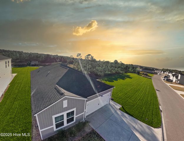 1001 Bourne Drive SW, Ocean Isle Beach, NC 28469
