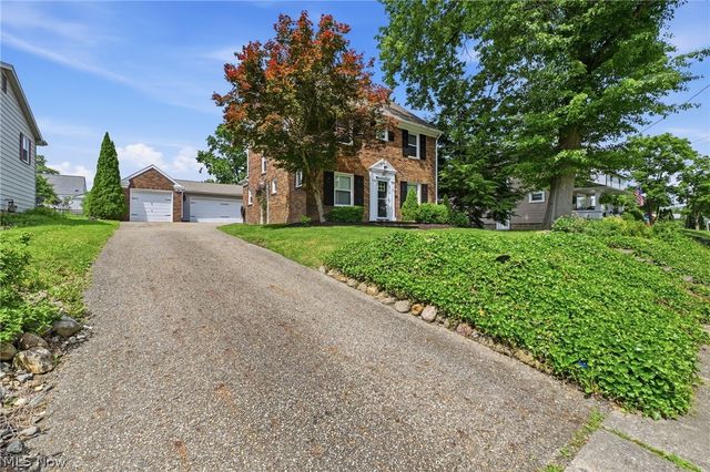 217 Cordelia Street SW, North Canton, OH 44720