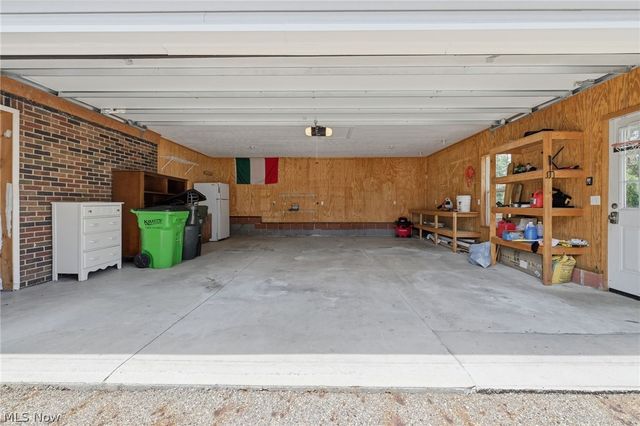 217 Cordelia Street SW, North Canton, OH 44720