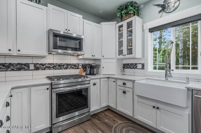 411 Louis ln, Sandpoint, ID 83864