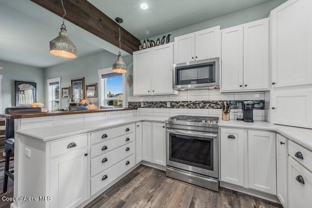 411 Louis ln, Sandpoint, ID 83864