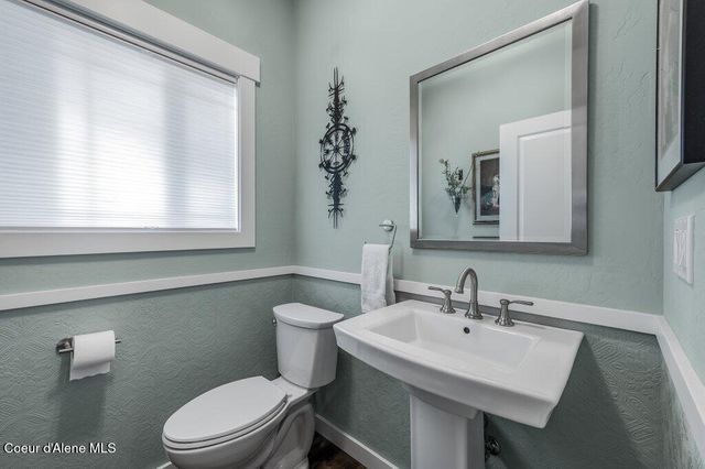 411 Louis ln, Sandpoint, ID 83864