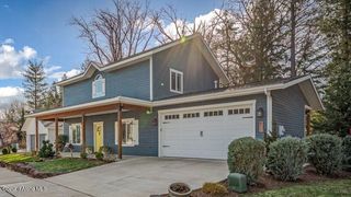 411 Louis ln, Sandpoint, ID 83864