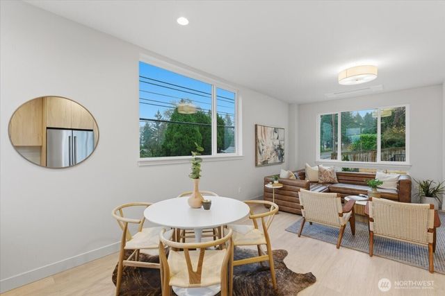 1255 NE 96th Street, Seattle, WA 98115