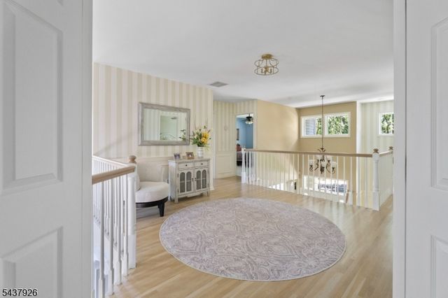 10 Barnstable Rd, Berkeley Heights Twp., NJ 07922