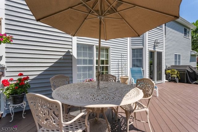 10 Barnstable Rd, Berkeley Heights Twp., NJ 07922