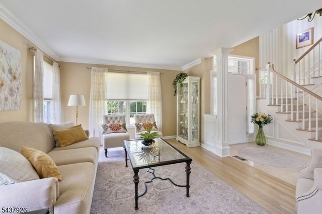 10 Barnstable Rd, Berkeley Heights Twp., NJ 07922