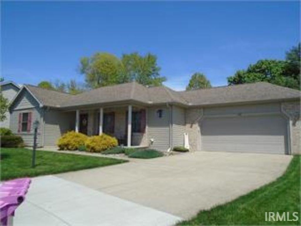 128 Kousa Court, Goshen, IN 46526