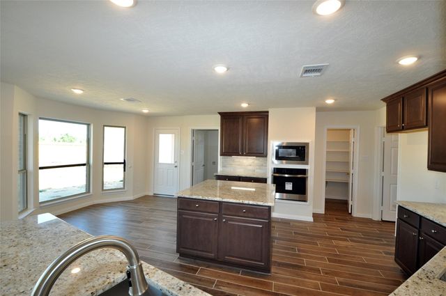 3805 Verde River Road, League City, TX 77539