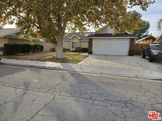 45039 Rachel Avenue, Lancaster, CA 93535