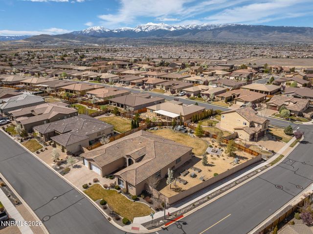 9805 Cardigan Bay Lane, Reno, NV 89521