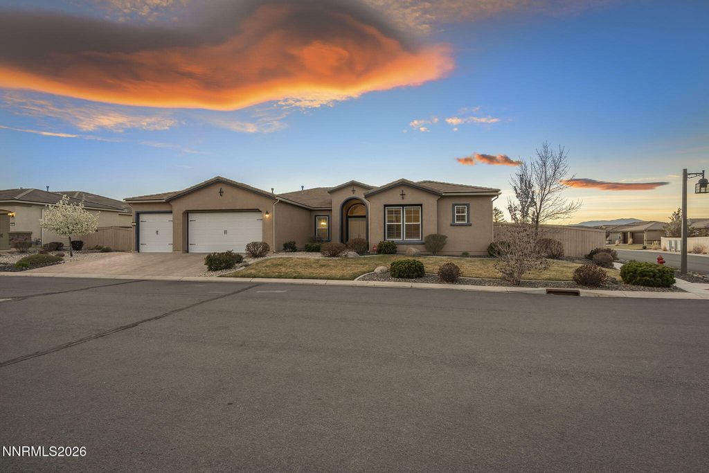 9805 Cardigan Bay Lane, Reno, NV 89521