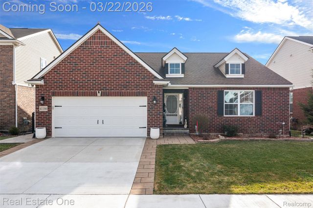 41186 Dortmund Drive, Clinton Charter Township, MI 48038
