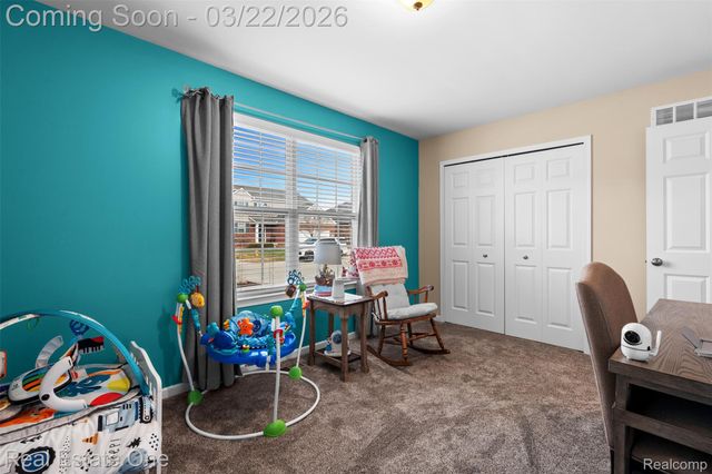 41186 Dortmund Drive, Clinton Charter Township, MI 48038